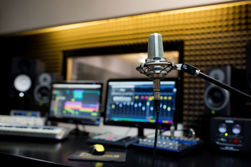 10 Essential Tips for Recording Webinars